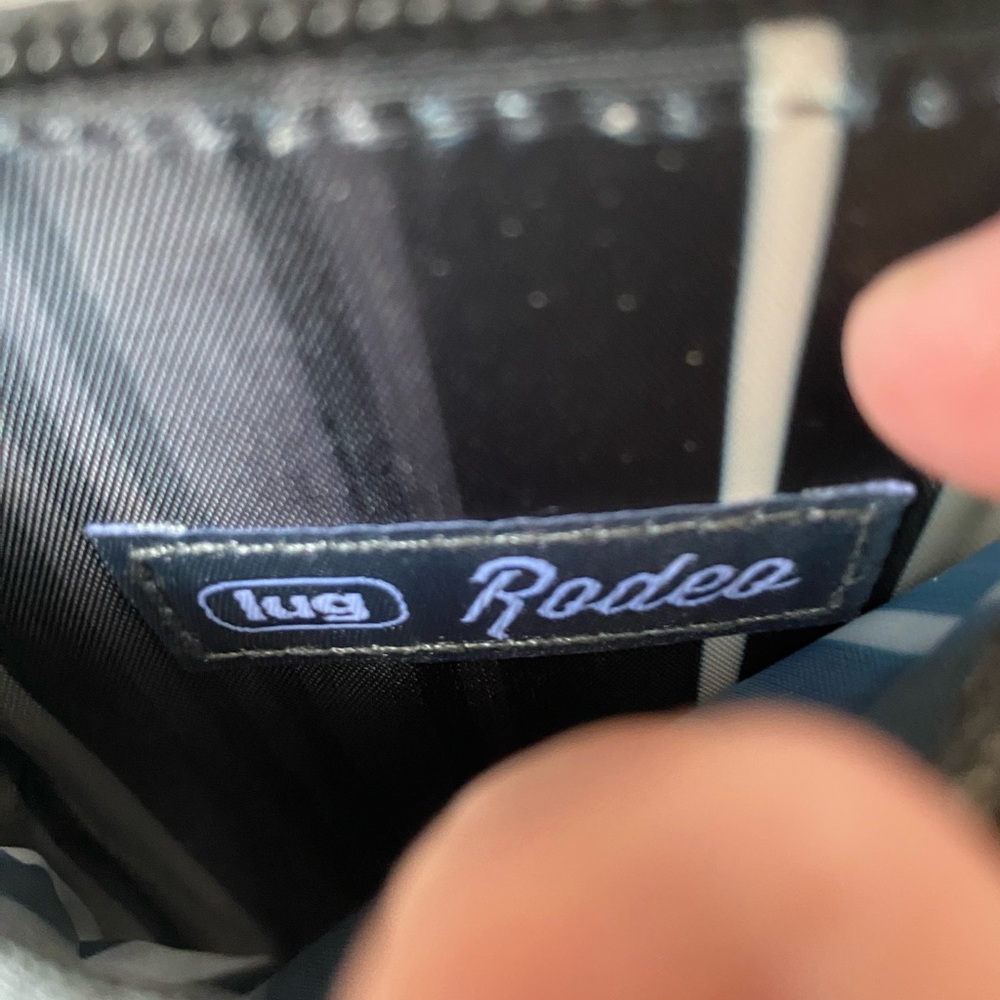 Lug Rodeo 2 Wallet Wristlet Heather Grey New - Picture 12 of 16